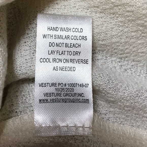 Status by Chenault - Ivory - Size Large - Picture 5 of 6